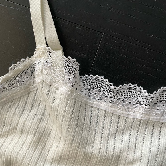 Forever21 White Lace Bodysuit - Picture 2 of 3